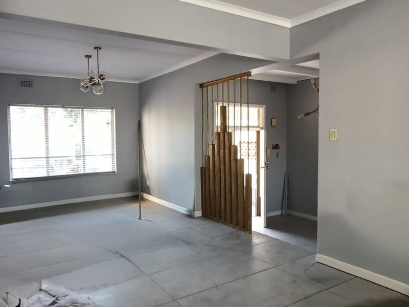To let in La Lucia, 3 bedroom pet friendly house with pool and flatlet. - Photo 9