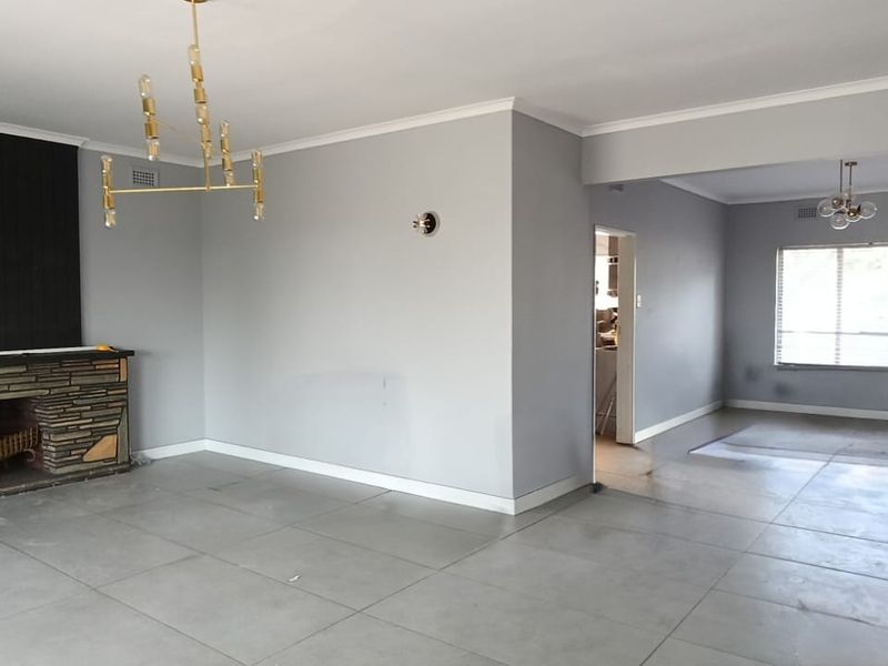 To let in La Lucia, 3 bedroom pet friendly house with pool and flatlet. - Photo 7