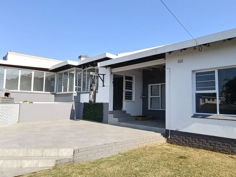 To let in La Lucia, 3 bedroom pet friendly house with pool and flatlet. - Photo 6