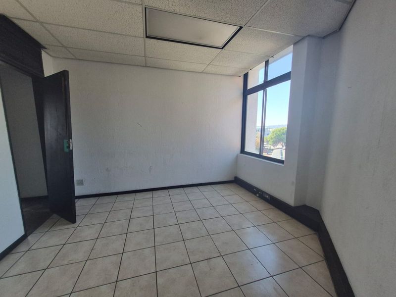 Prime Studio Space Available in Rivonia CBD - Photo 7