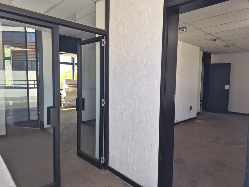 Prime Studio Space Available in Rivonia CBD - Photo 6