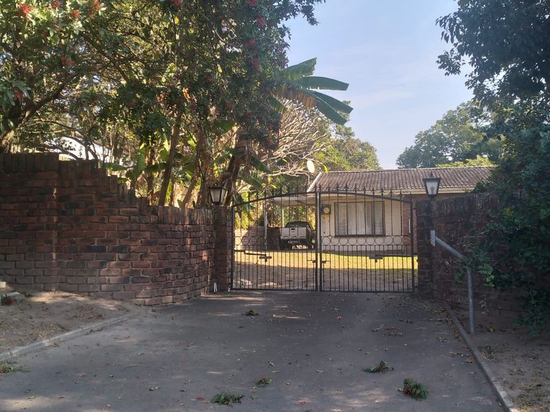Charming & Spacious 1 Bed Cottage in Westville  - Photo 1