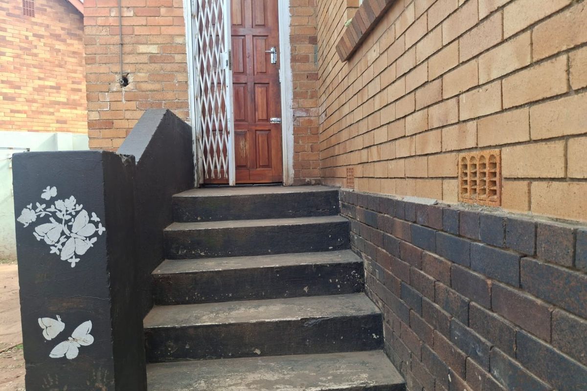 3 bedroom home for sale Primrose Hill - Photo 2