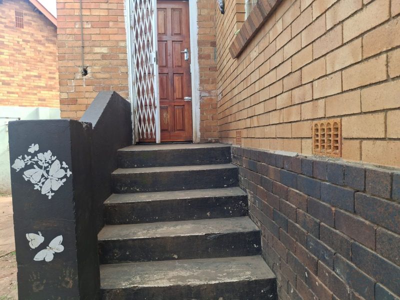 3 bedroom home for sale Primrose Hill - Photo 2
