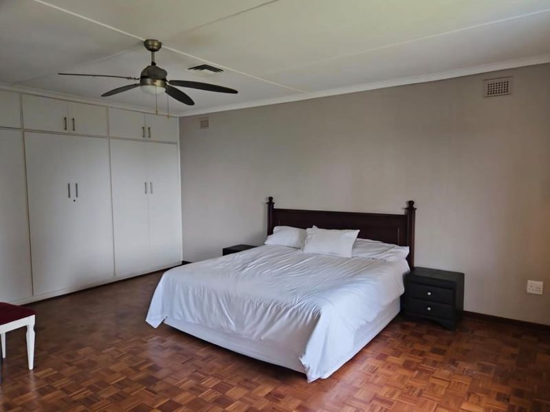 4 Bedroom house for sale in Amanzimtoti  - Photo 10