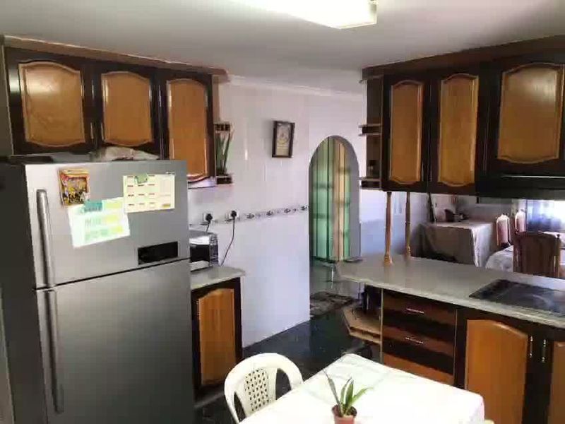 Family Living + Income Generator  - Photo 5