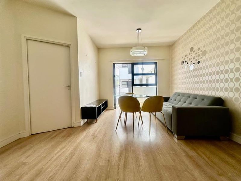 2 Bedroom Apartment For Sale in Rivonia - Photo 2