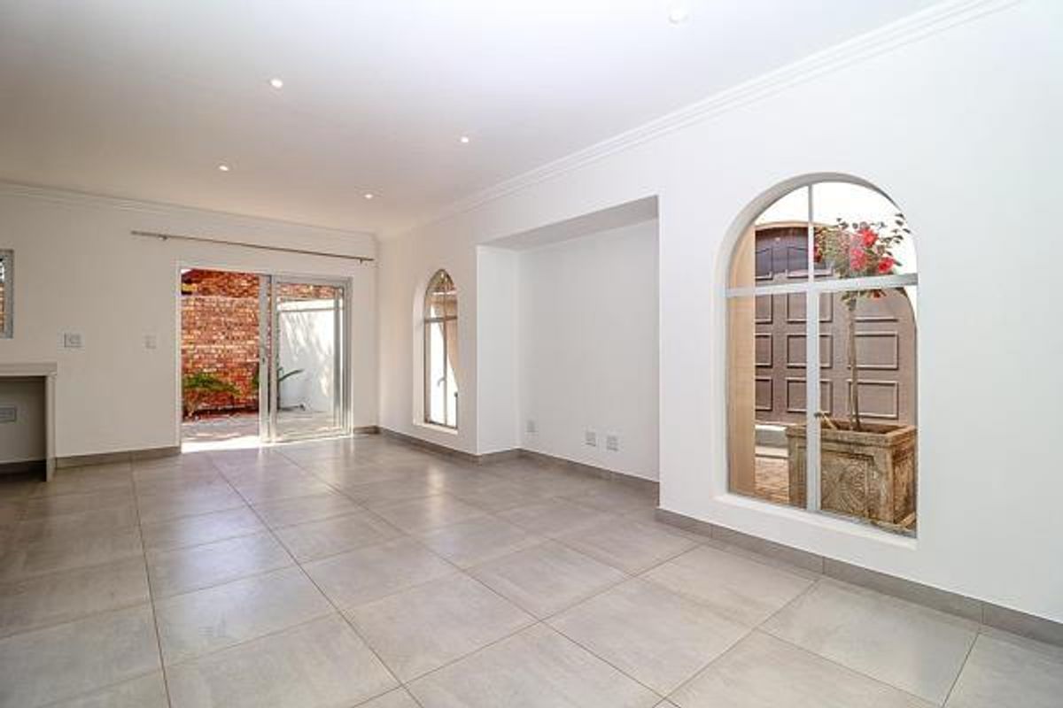 1 BEDROOM GARDEN APARTMENT/COTTAGE FOR RENT IN BEDFORDVIEW - Photo 3