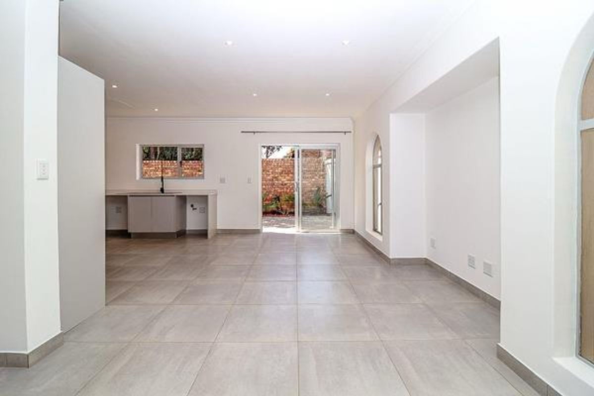 1 BEDROOM GARDEN APARTMENT/COTTAGE FOR RENT IN BEDFORDVIEW - Photo 5