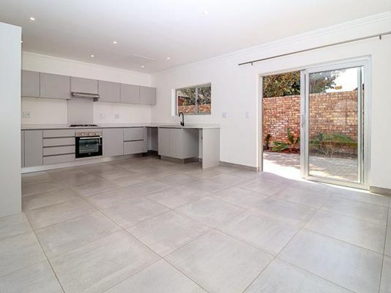 1 BEDROOM GARDEN APARTMENT/COTTAGE FOR RENT IN BEDFORDVIEW - Photo 10