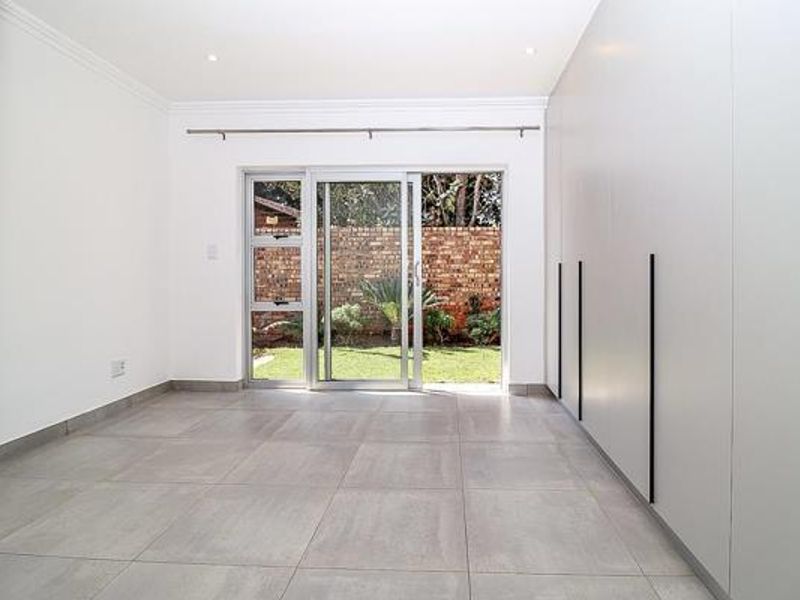 1 BEDROOM GARDEN APARTMENT/COTTAGE FOR RENT IN BEDFORDVIEW - Photo 4