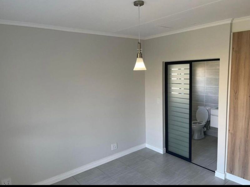 Modern 1-Bed Top Floor Apartment at Kikuyu Lifestyle Estate – Perfect for Singles or Couple - Photo 8