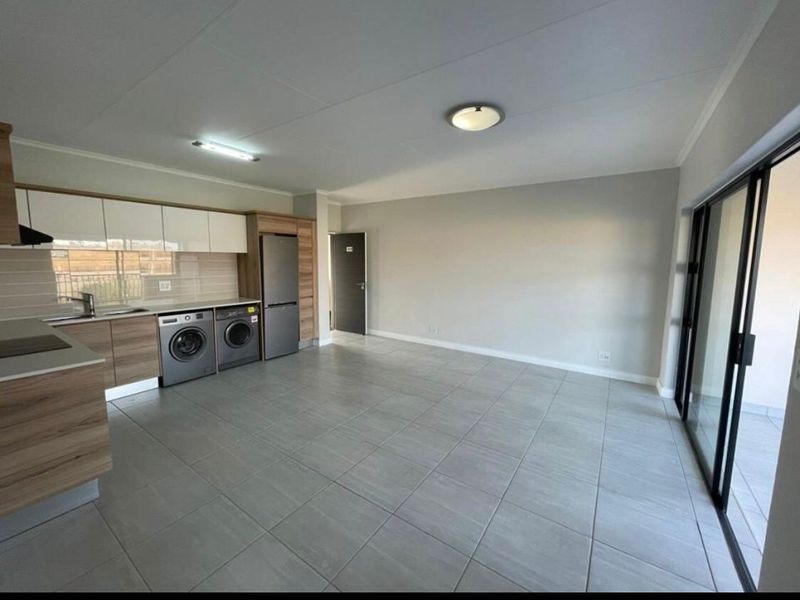 Modern 1-Bed Top Floor Apartment at Kikuyu Lifestyle Estate – Perfect for Singles or Couple - Photo 7