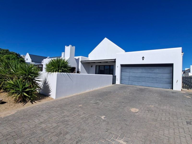 3 Bedroom House For Sale Britannia Reef - St Helena Bay - Photo 2