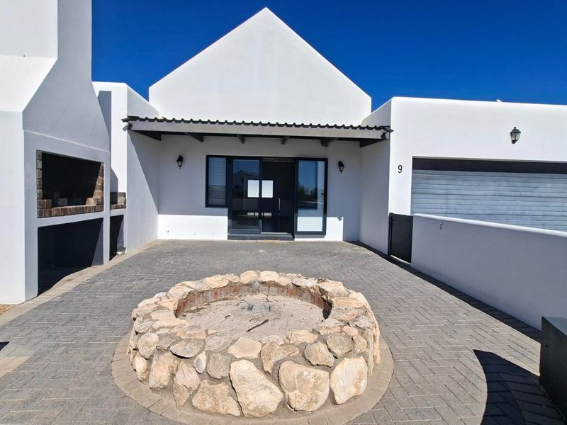 3 Bedroom House For Sale Britannia Reef - St Helena Bay - Photo 1