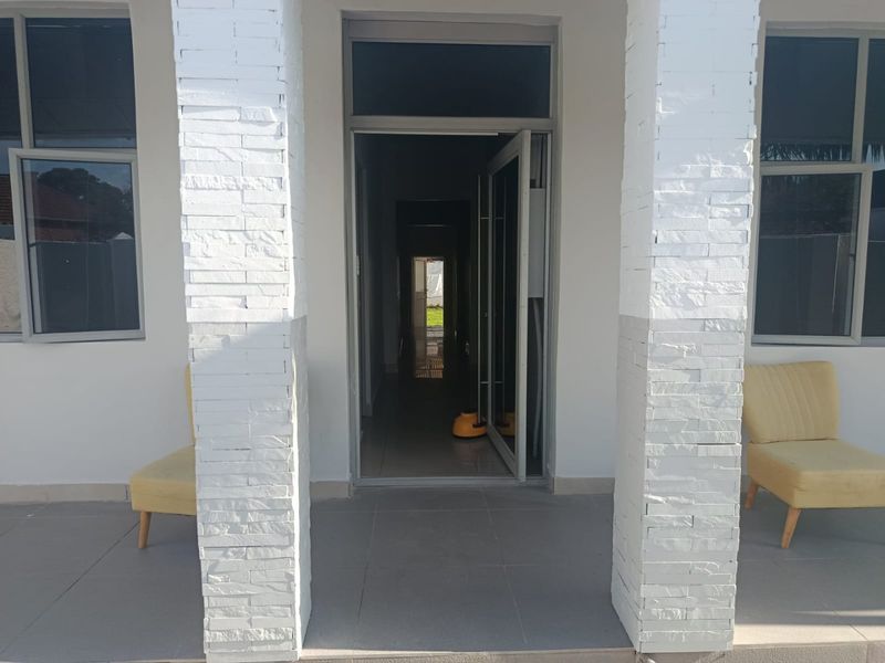 Turnkey BnB In Richmond Hill For Rent - Photo 3