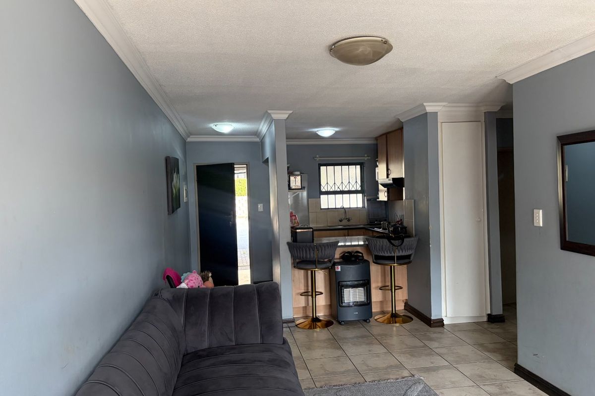 2 Bedroom 2 Bathroom apartment rent - Photo 3