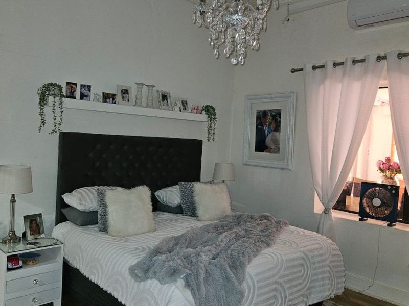 4 Bedroom house in Villiers Freestate  - Photo 9