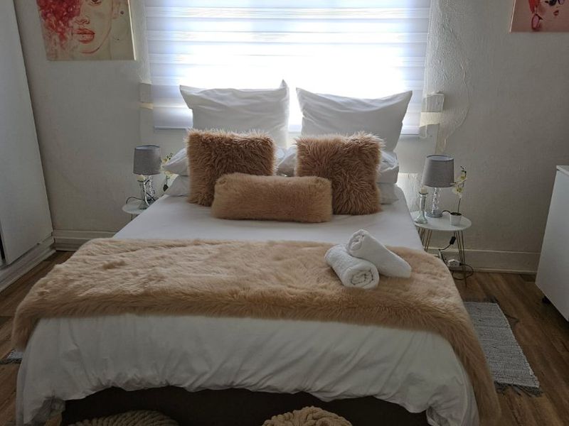 4 Bedroom house in Villiers Freestate  - Photo 8