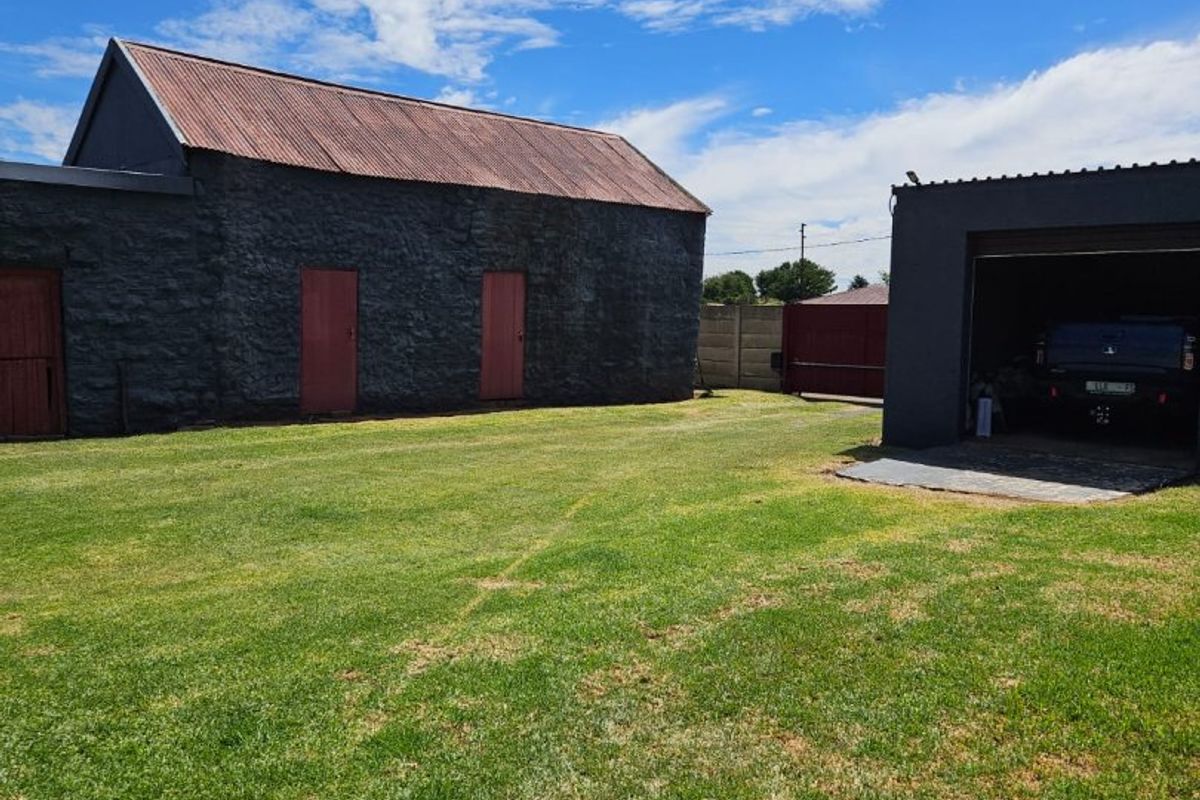 4 Bedroom house in Villiers Freestate  - Photo 2
