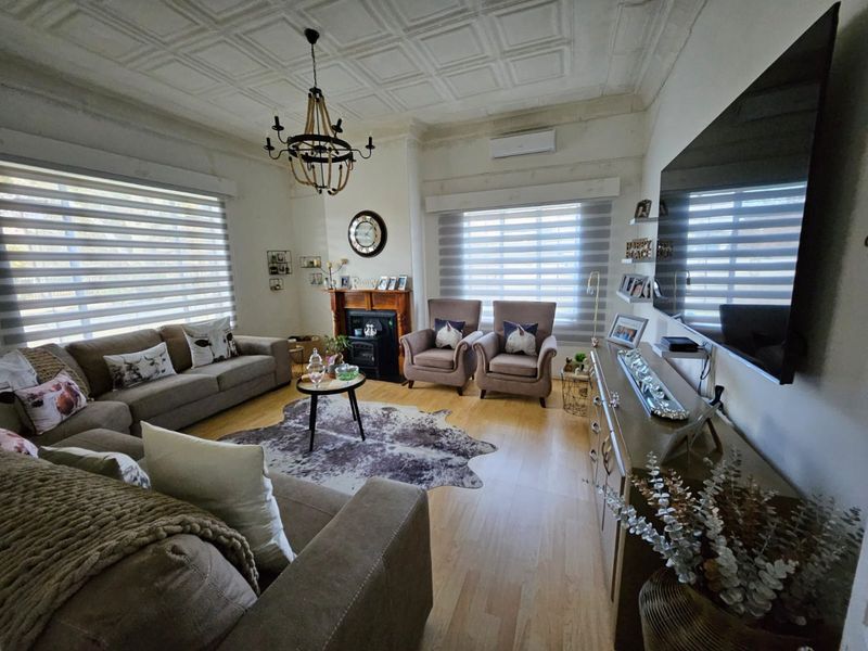 4 Bedroom house in Villiers Freestate  - Photo 4