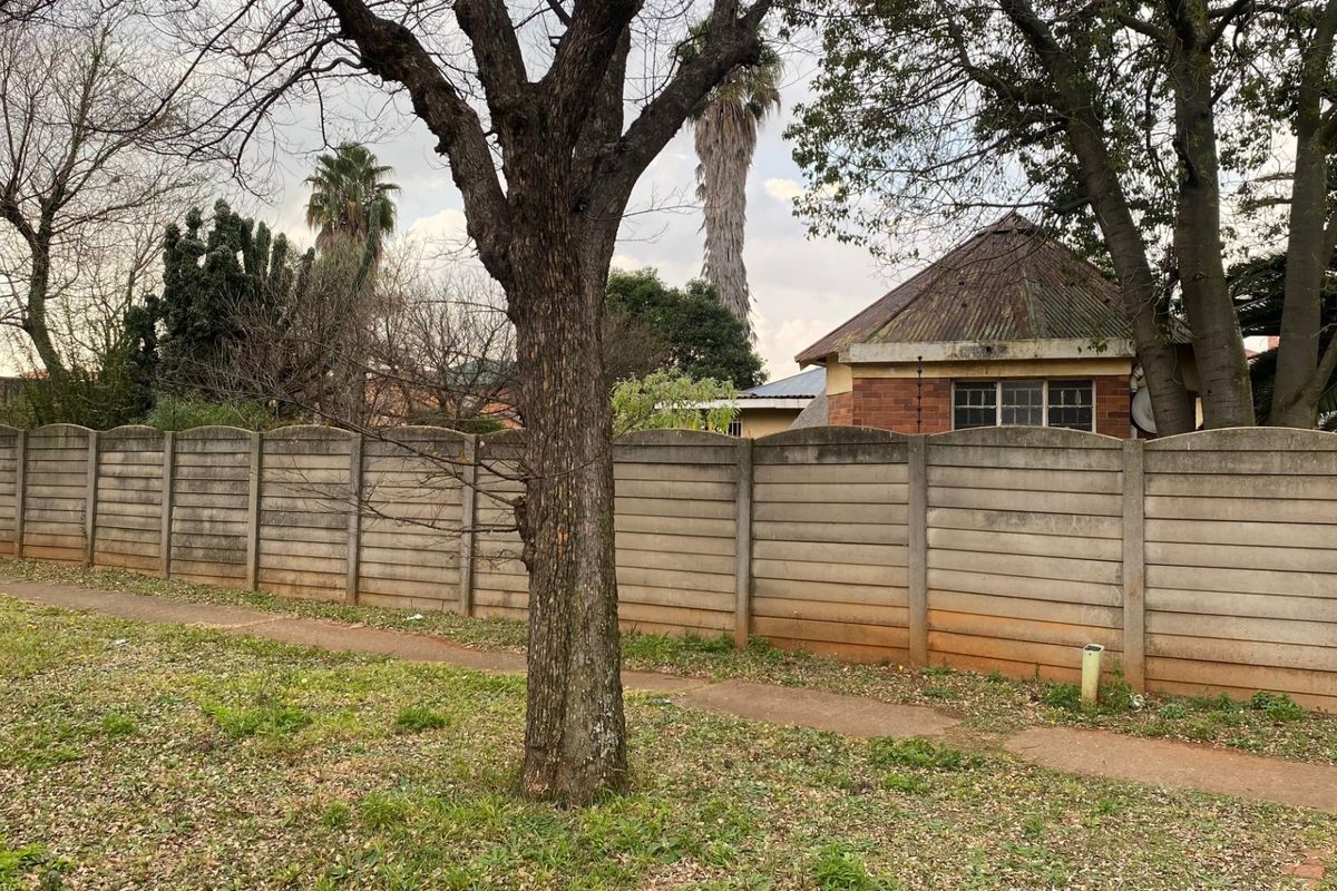 PRICED TO SELL - Photo 5