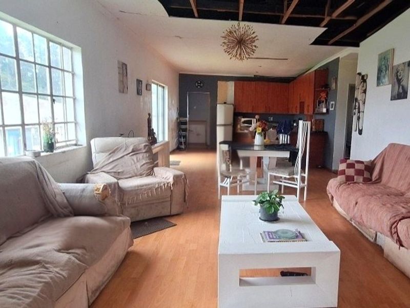 5 Bedroom Fixer Upper Needing TLC in Deneysville Home for Sale - Photo 7