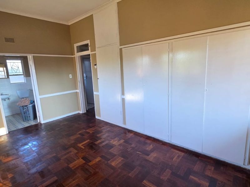 Spacious Family Home to Rent – Stilfontein Ext 1 - Photo 9