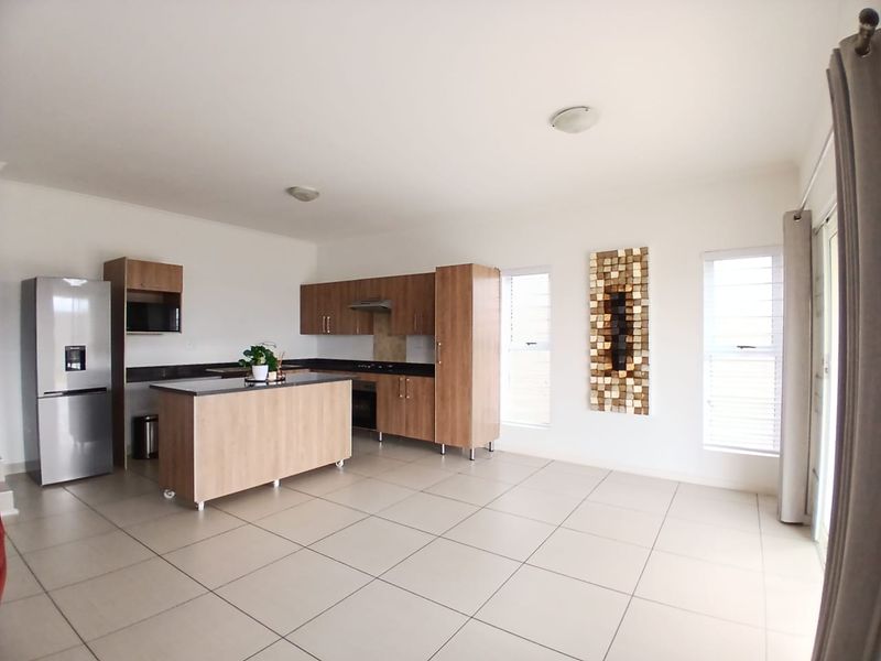 3-Bedroom Blue Hills Family Home with Modern Comforts  - Photo 4