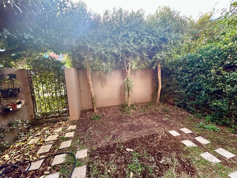 Apartment in Randburg - Photo 2