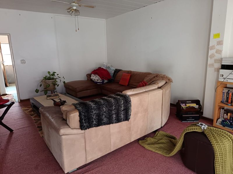 2 Bedroom Flatlet for sale in Wilkoppies - Photo 5