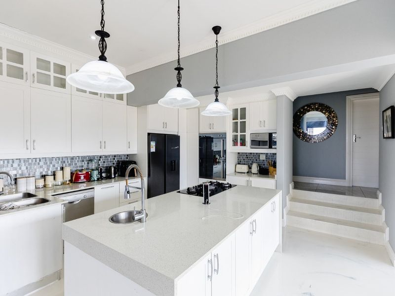 Prime Spot In Palm Kloof - Photo 10