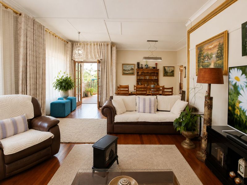 Charming Solheim Family Home with Flatlet! - Photo 5