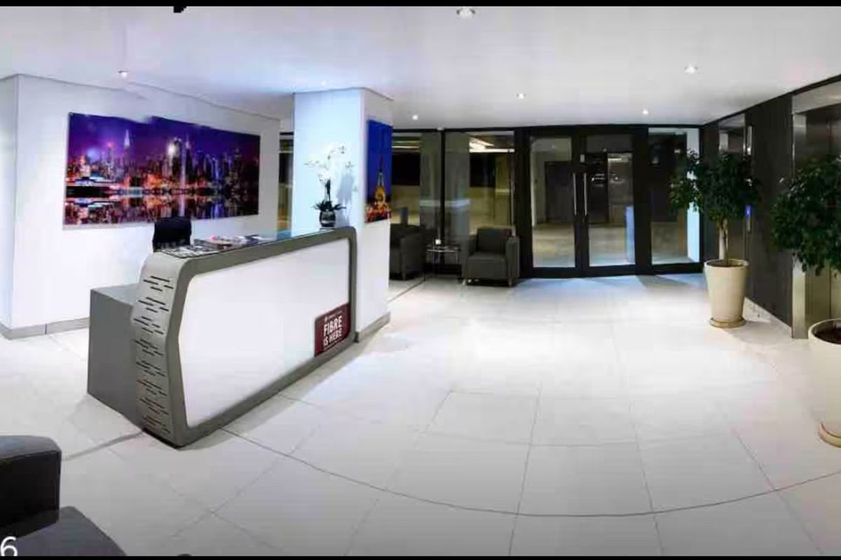 Sophisticated Urban Living in Bedfordview - Photo 5