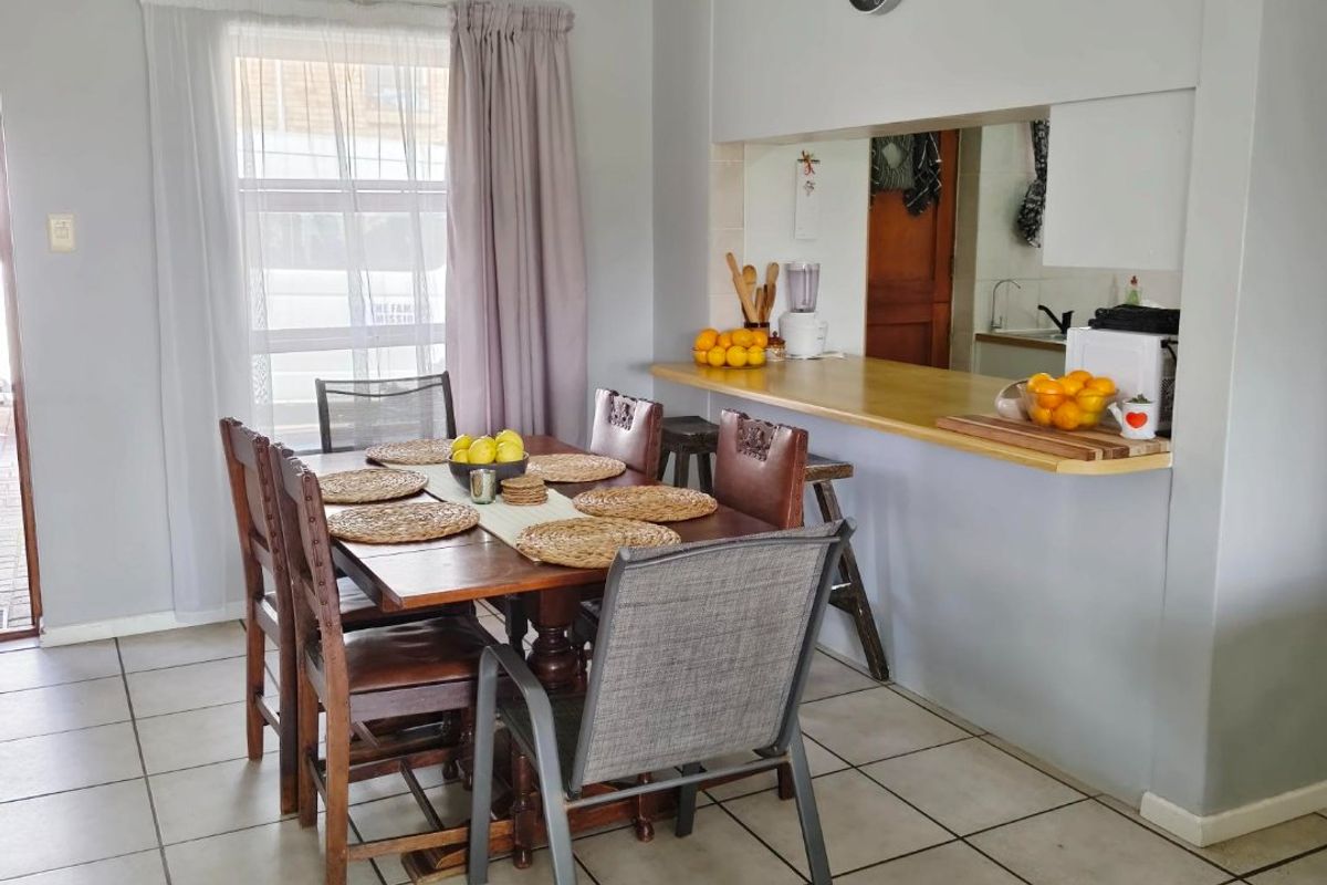 3 Bedroom Townhouse in Aston Bay - Photo 4