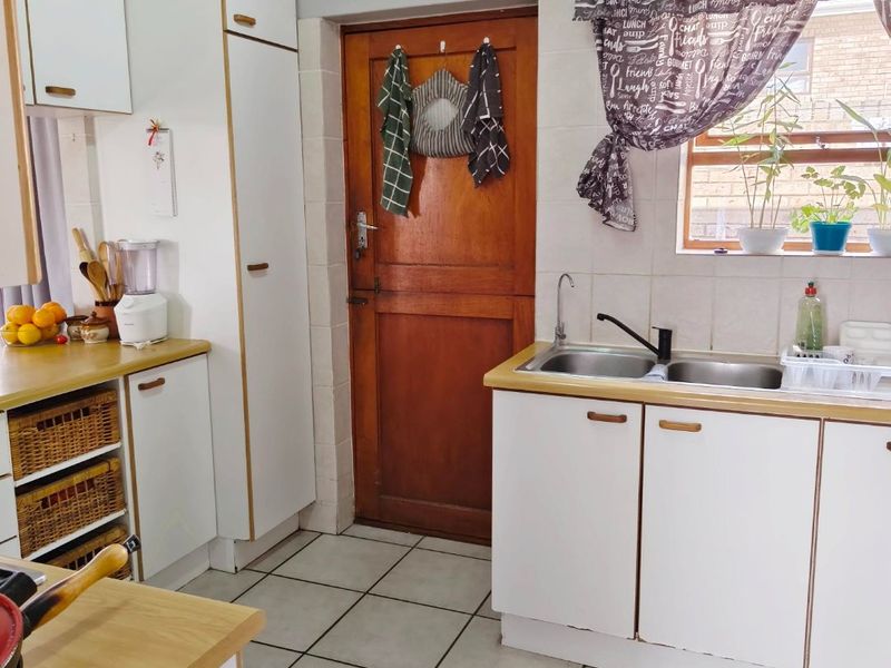 3 Bedroom Townhouse in Aston Bay - Photo 7