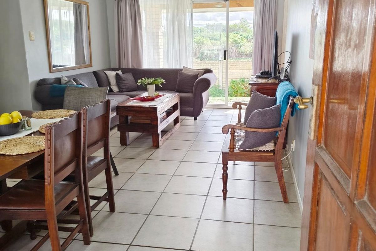 3 Bedroom Townhouse in Aston Bay - Photo 3