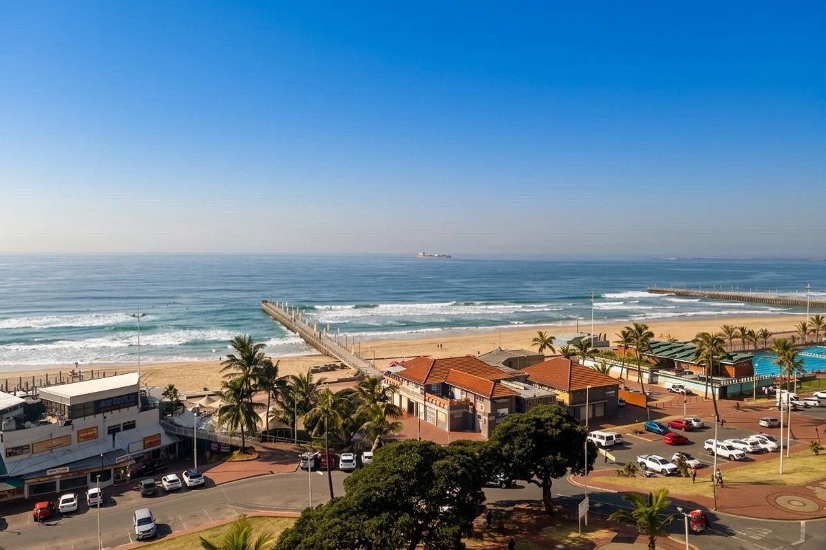 3-Bedroom  Durban Beachfront Apartment with Panoramic Sea & City Views - Photo 2