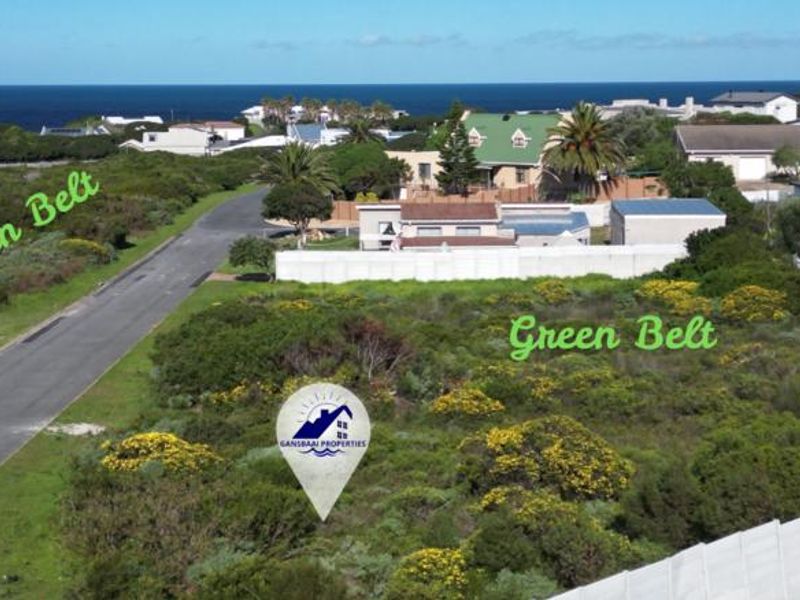 Sole Mandate: Large vacant plot in Kleibaai with sea and mountain views. - Photo 1