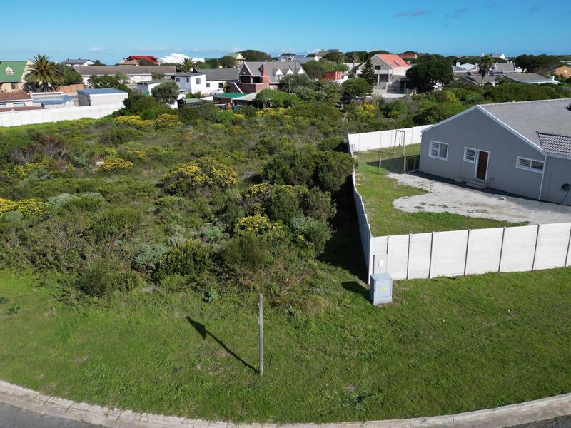 Sole Mandate: Large vacant plot in Kleibaai with sea and mountain views. - Photo 3
