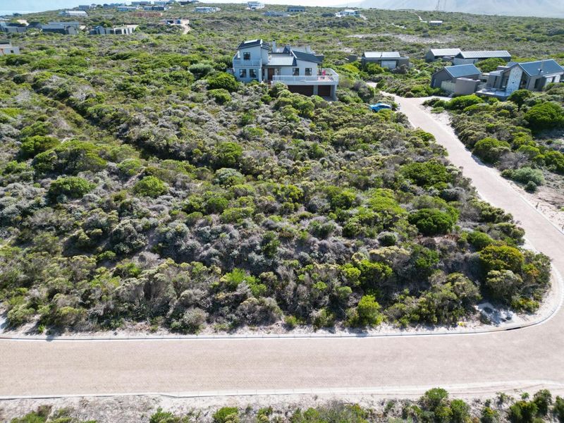 1400sqm Corner stand for sale in Romansbaai, Gansbaai. - Photo 2