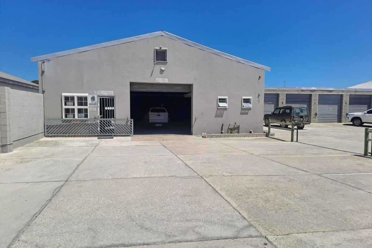 For Sale:  Prime Industrial Property. - Photo 3
