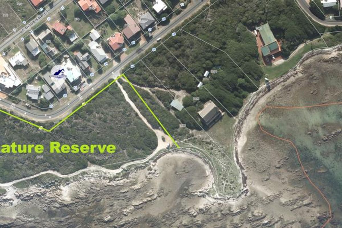 Coastal Home with Flatlet – Green Belt & Ocean Views in Franskraal. - Photo 3