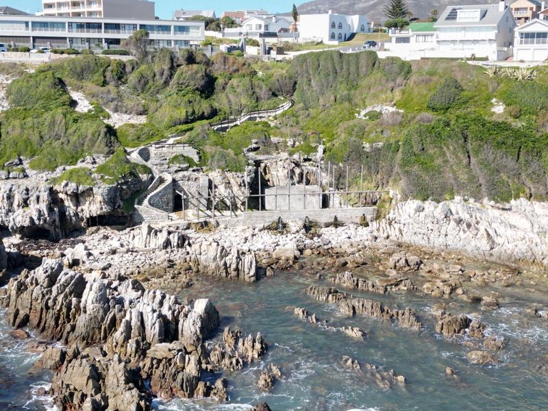 Own a piece of the ocean - literally and figuratively! - Photo 2