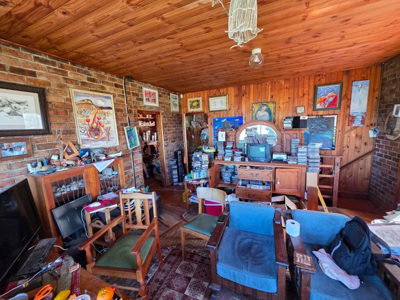 Seafront property In Franskraal. - Photo 6