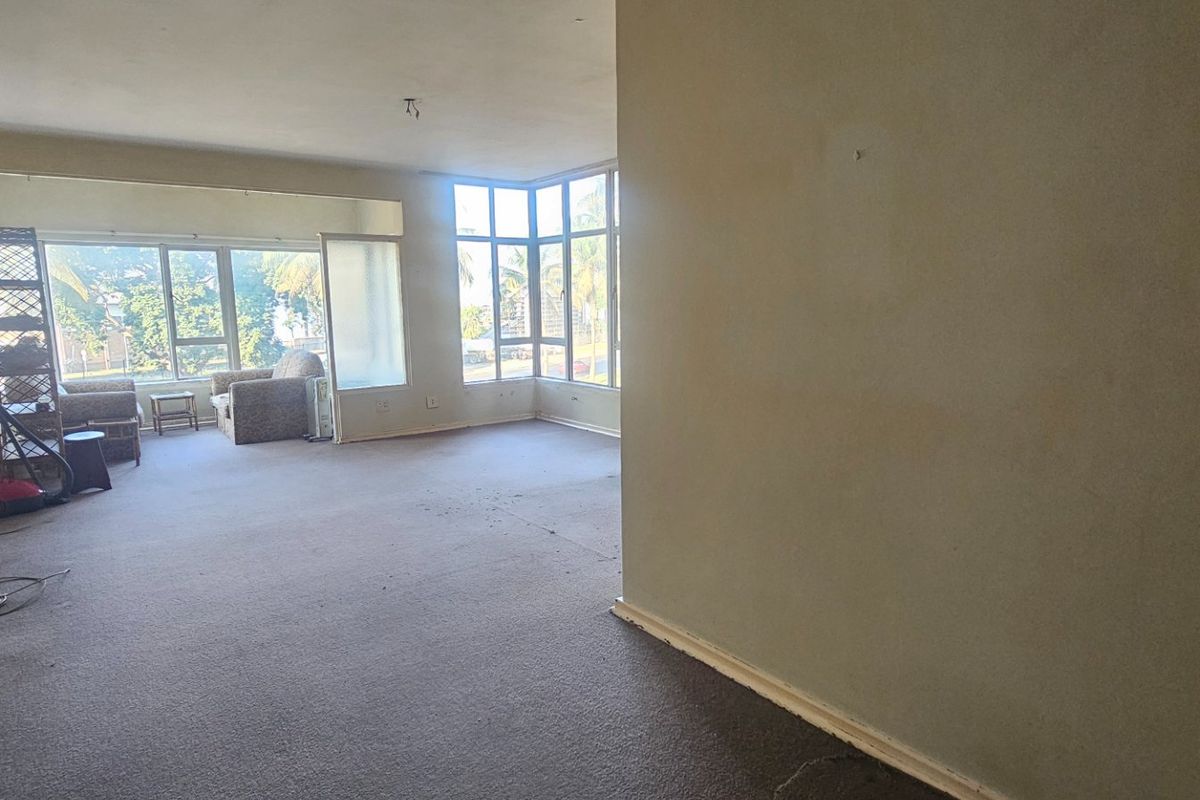 INVESTMENT OPPORTUNITY | ESPLANADE - Photo 3