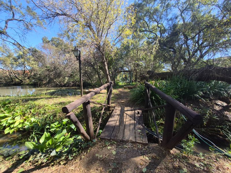 31ha Lifestyle Farm with Water Rights, River Frontage and Stunning Views - Photo 4