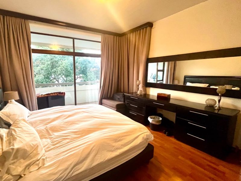 Invest in One of Johannesburg's Most Desirable Addresses - Photo 10
