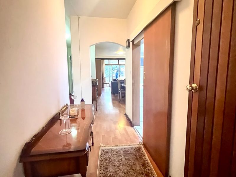 Invest in One of Johannesburg's Most Desirable Addresses - Photo 8