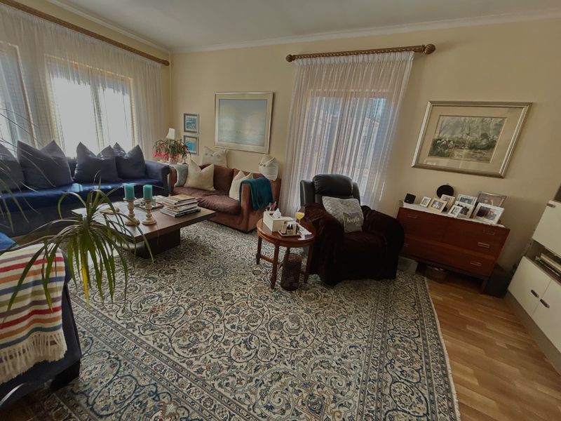 3 bedroom home in an exclusive and sort after complex  - Photo 7